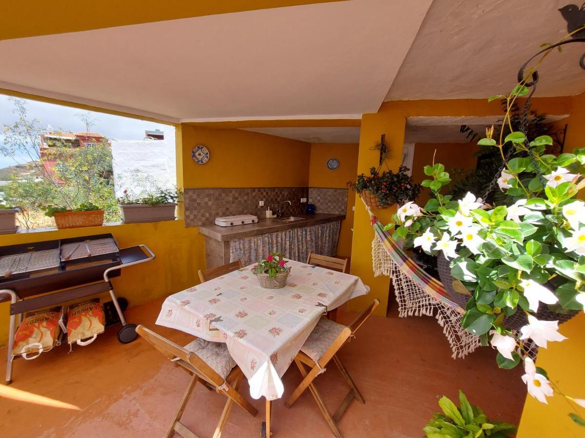 Casa Maestro Lelo - Acogedora Casa Rural Canaria Con Patios Y Jardines De Flores Лас-Пальмас-де-Гран-Канария Экстерьер фото